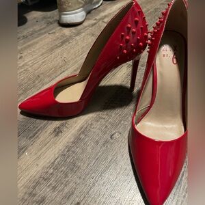 Mix NO 6 red spiked heel